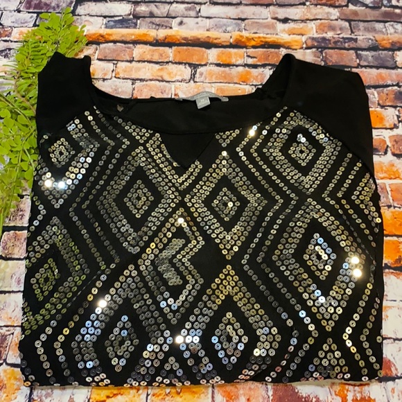 Sequin Diamond Pattern Tunic top with Ruched 3/4 sleeves by NY collection. - Picture 6 of 6